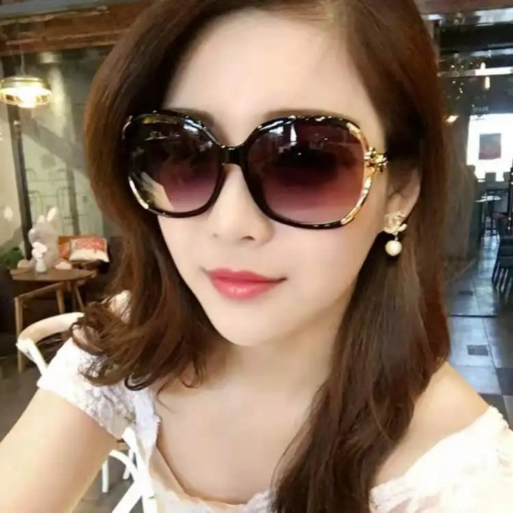 Women’s Fashion Oversized Sunglasses