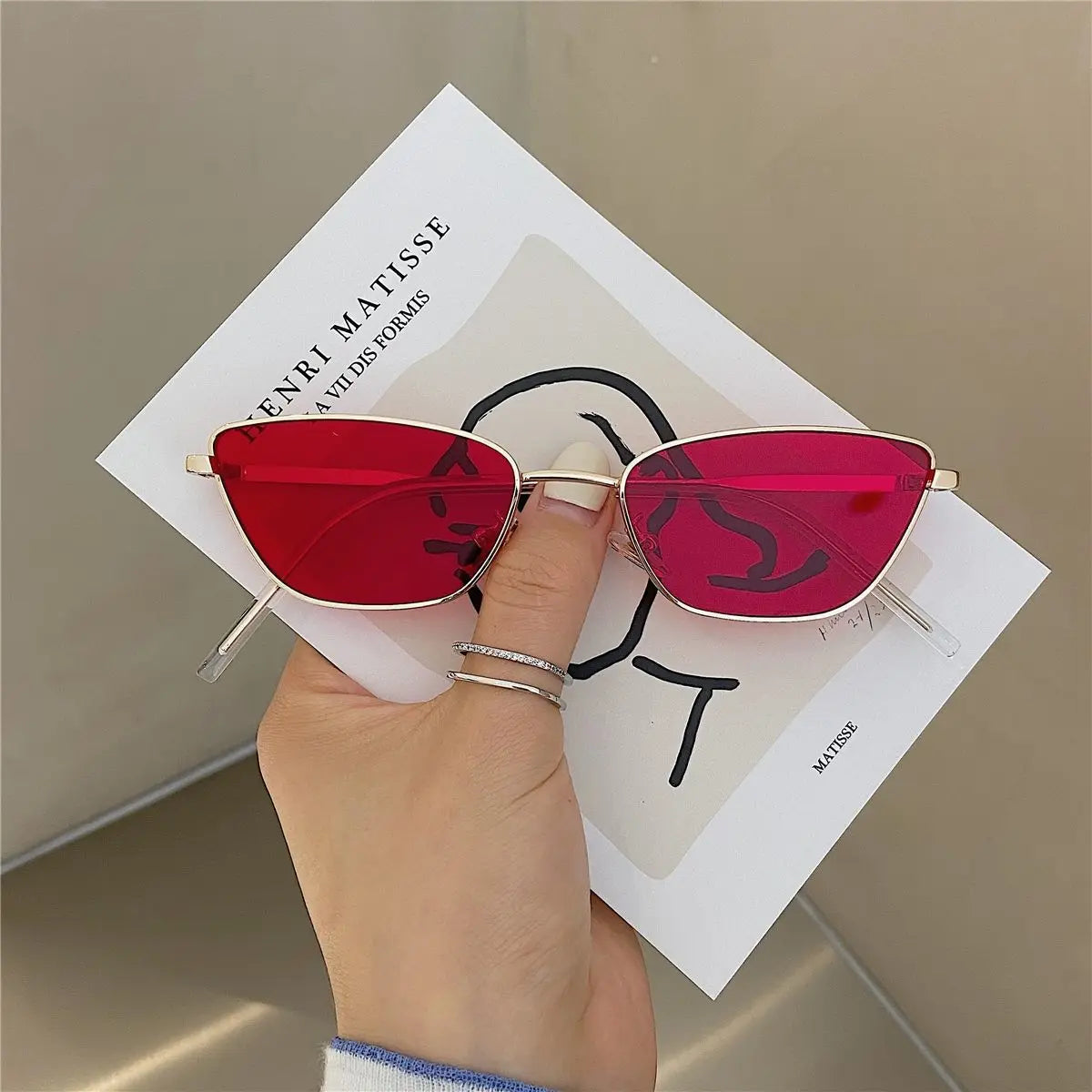 Women’s Classic Oversized Square Metal Sunglasses