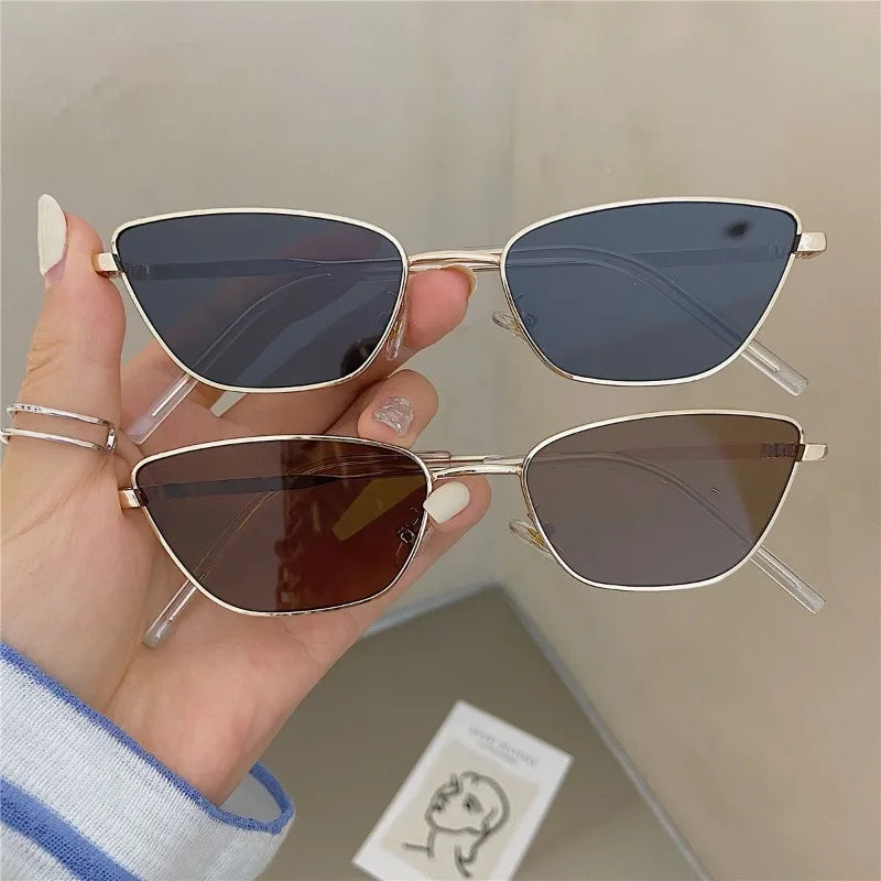 Women’s Classic Oversized Square Metal Sunglasses