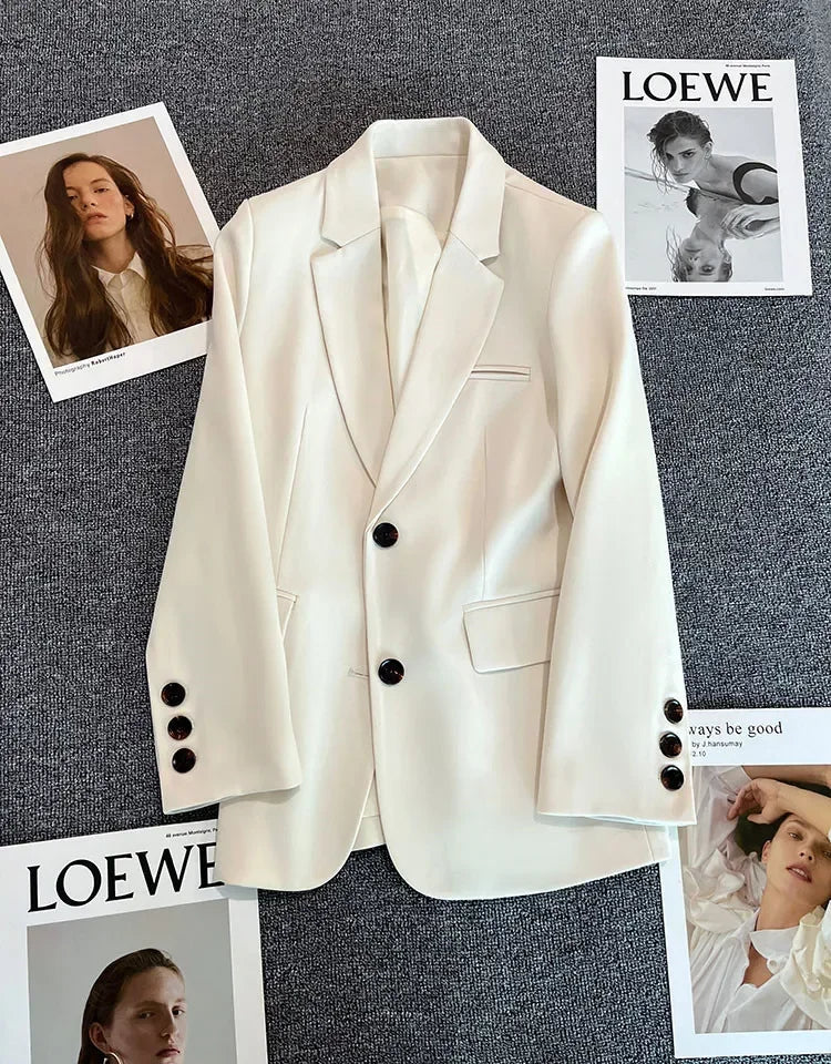 Classic Single-Button Women’s Blazer