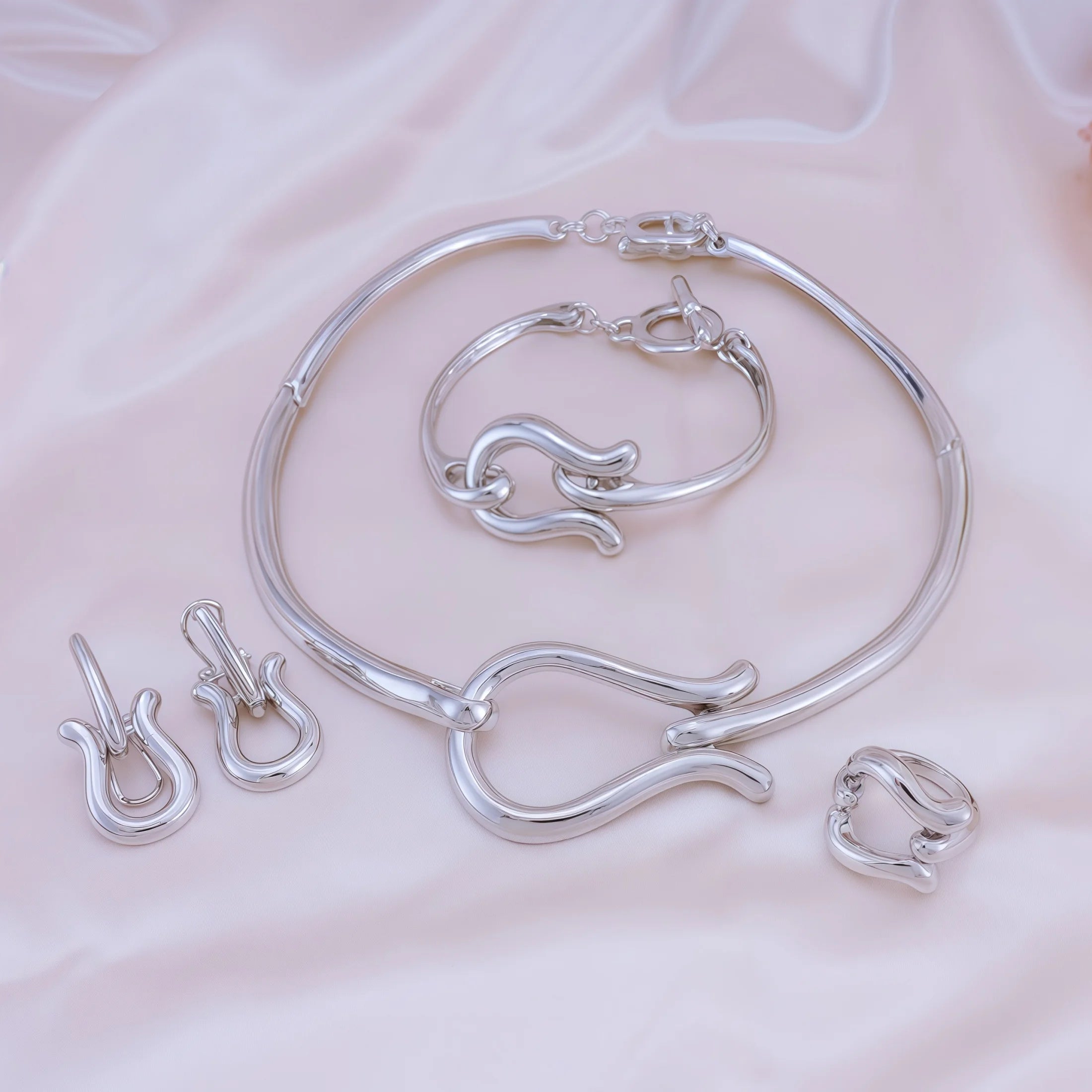 Women’s Gold Color Jewelry Set