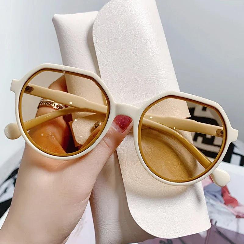 Women’s Geometric Frame Sunglasses