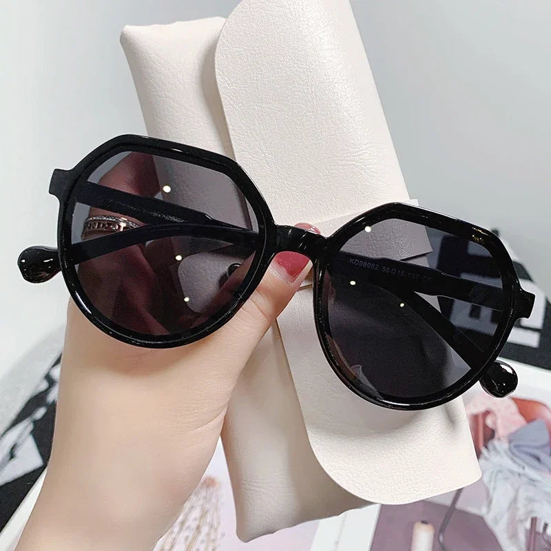 Women’s Geometric Frame Sunglasses