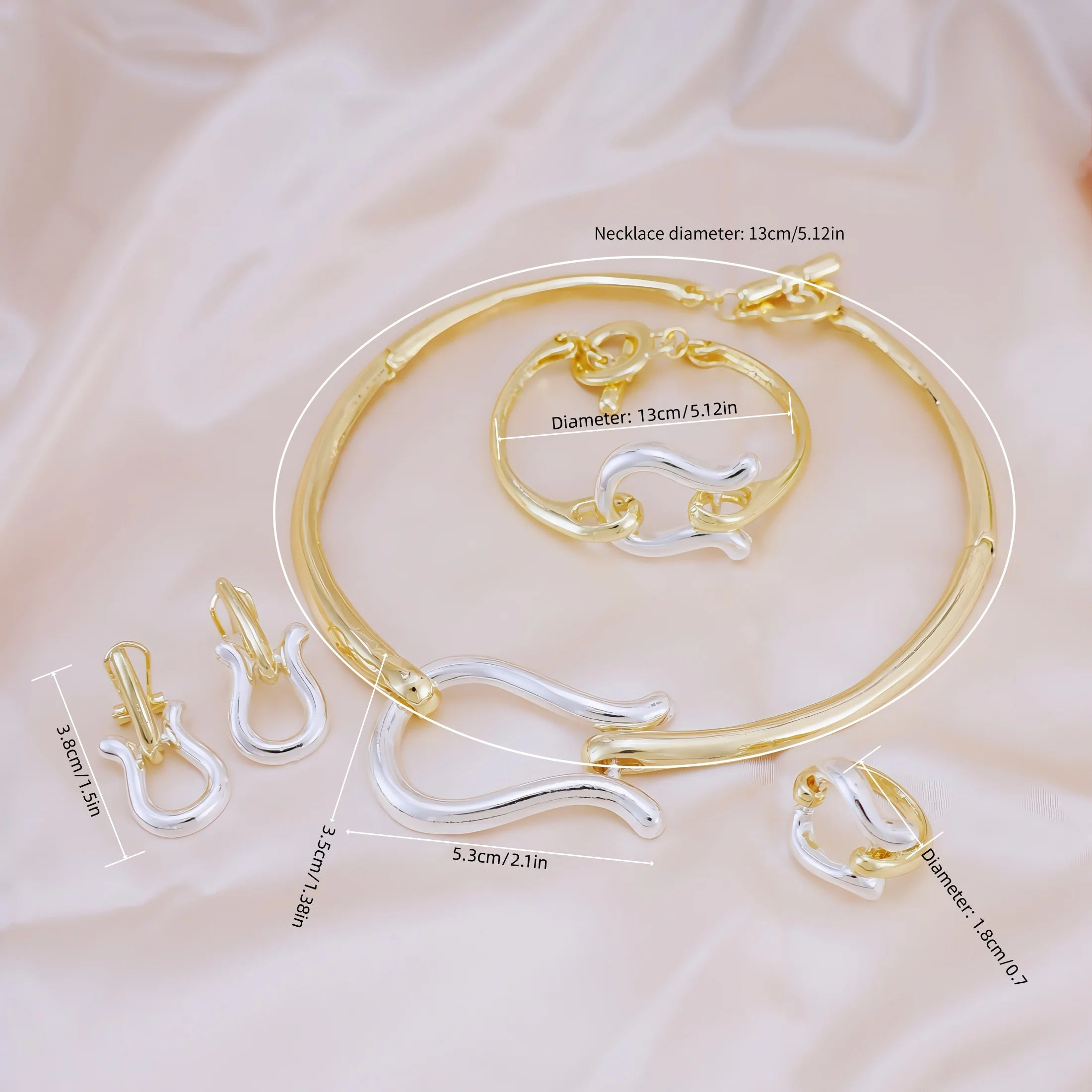 Women’s Gold Color Jewelry Set