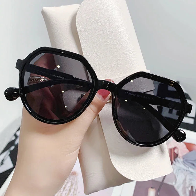 Women’s Geometric Frame Sunglasses
